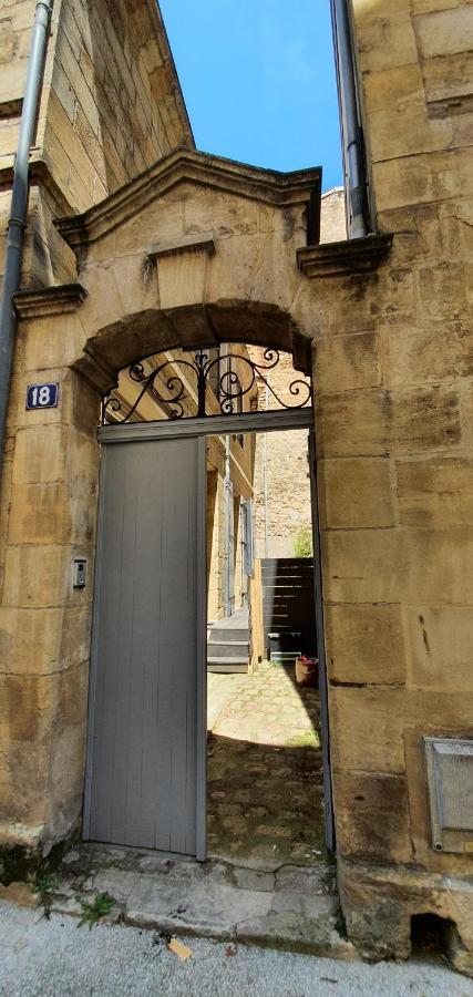 Apartment Maison De Ville, Historique A Pied