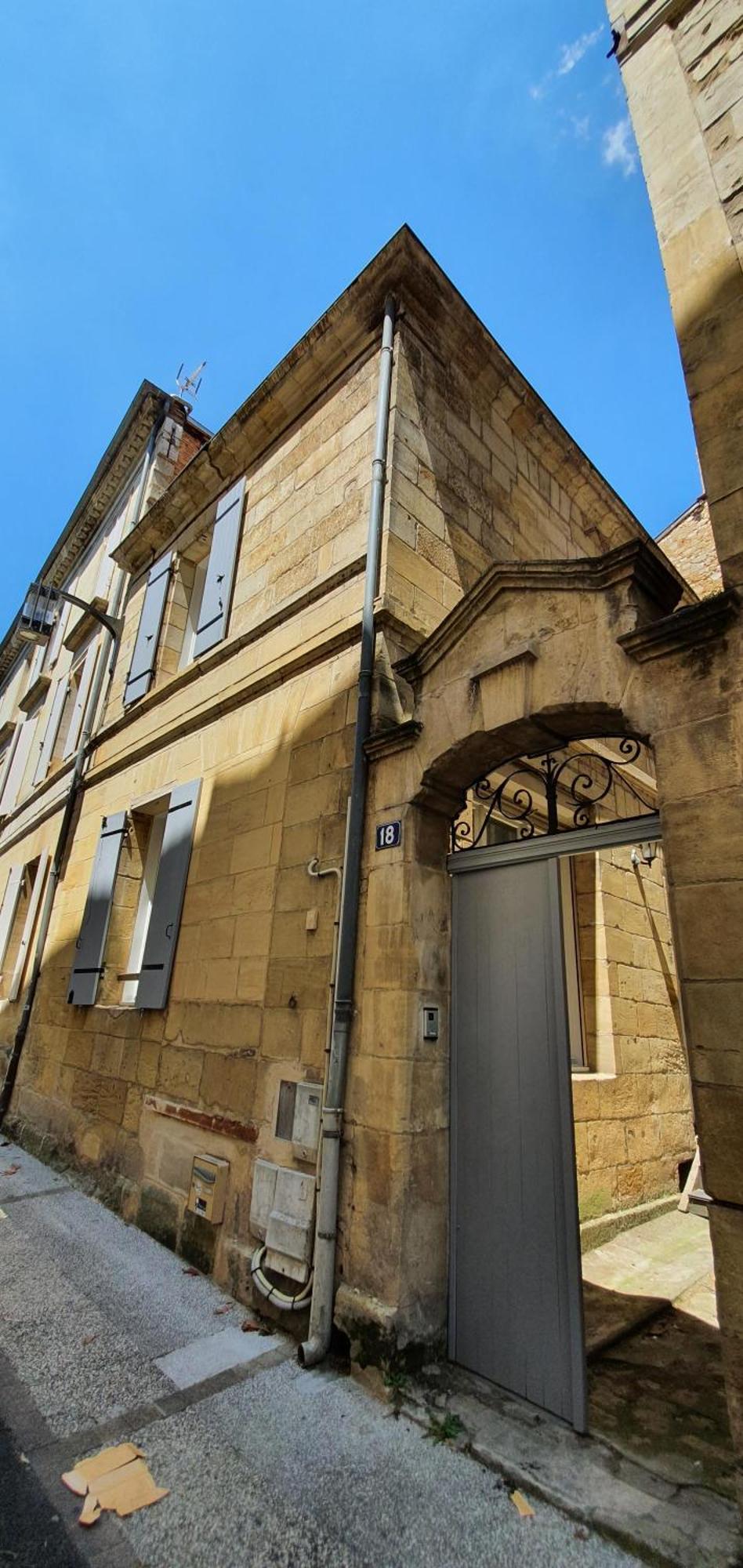 Appartement Maison De Ville, Historique A Pied *